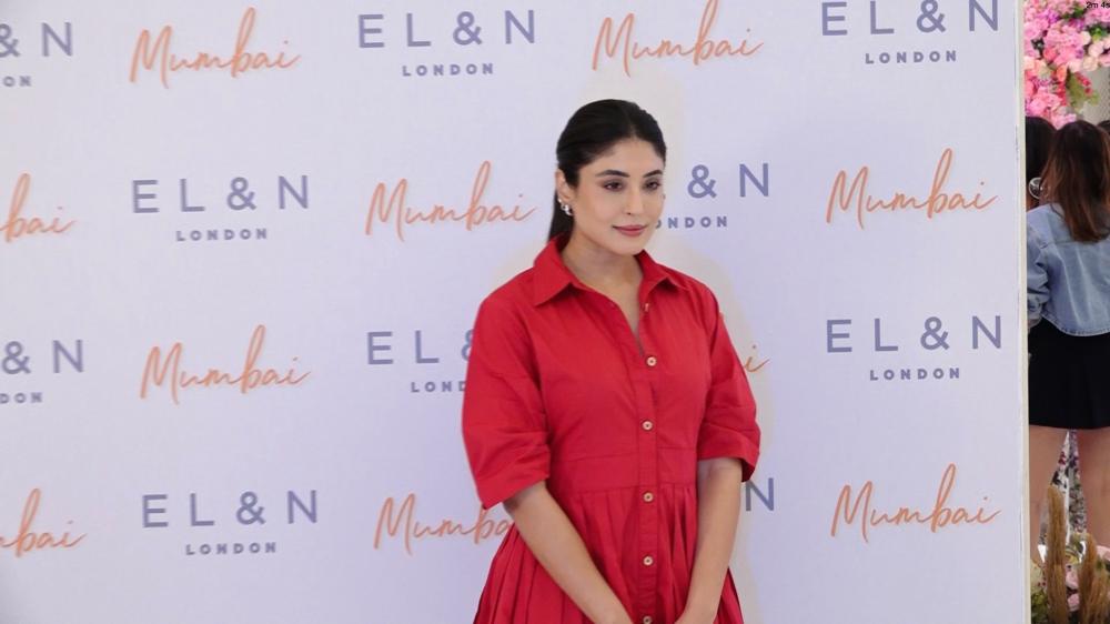 kratika-kamra-was-snapped-at-the-exclusive-launch-of-el-n-london